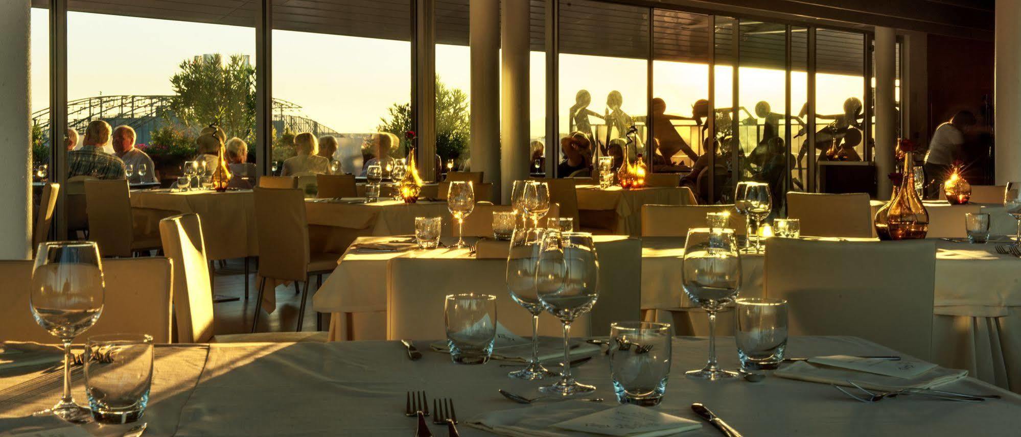 Hotel Ristorante I Castelli Alba  Esterno foto